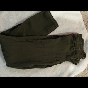 Size 7 green skinny jeans
